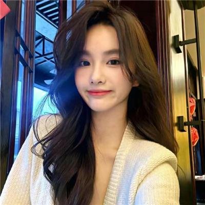 港口的日本姑娘